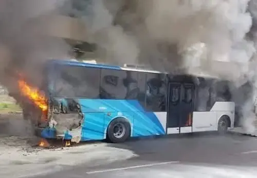 Bus Gapura Angkasa Terbakar di Bandara Soetta