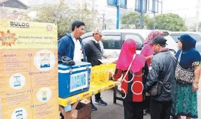 Bulog Gelar Pasar Murah di Pasar