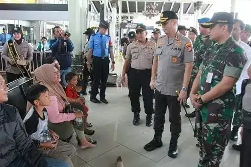 Keamanan Bandara Diperketat TNI/Polri Gelar Patroli Skala Besar