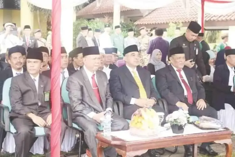 Bupati Lanjutkan Bantuan Sertifikasi Tanah Wakaf