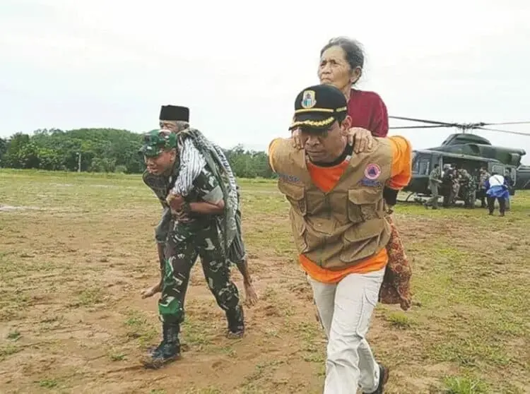 Evakuasi Dihadang Cuaca Buruk, Helikopter Angkut Korban Terisolir