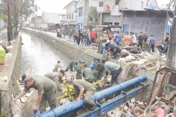 Banjir 294 Titik Kota Tangerang Surut