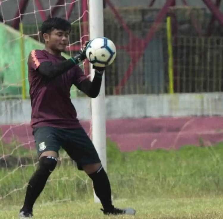 Eks Kiper Persikota Coba Peruntungan di Persita