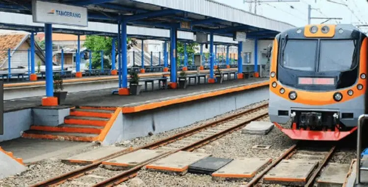 KRL Tangerang - Duri Kembali Beroperasi