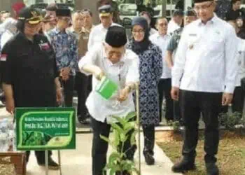 Kunjungi Lebak, Wapres Sebut Akan Keluarkan Perpres Penanganan Pasca Penambangan