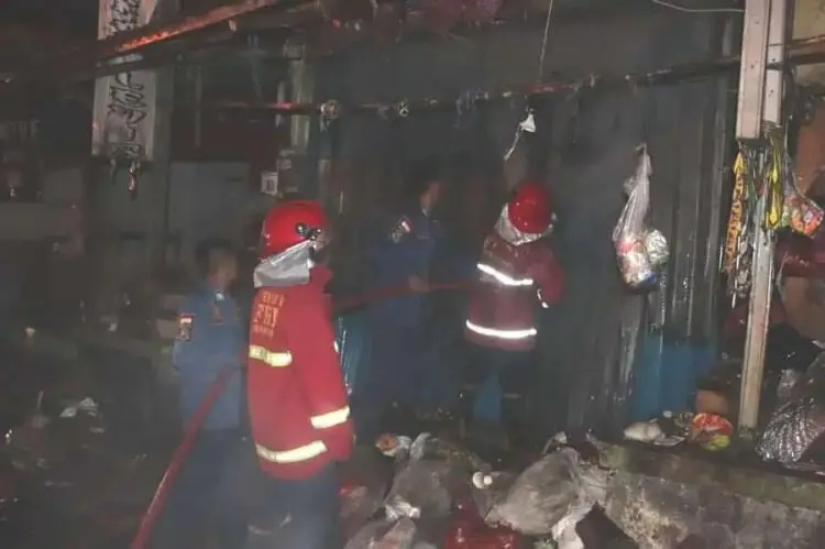Ruko Sembako di Baros Ludes Terbakar