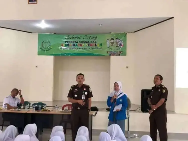 Kunjungi SMK 2 Kabupaten Tangerang, Jaksa Minta Pelajar Patuhi Hukum