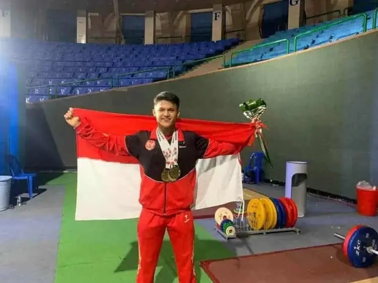 Luar Biasa, Lifter Remaja Banten Pecahkan Dua Rekor Dunia