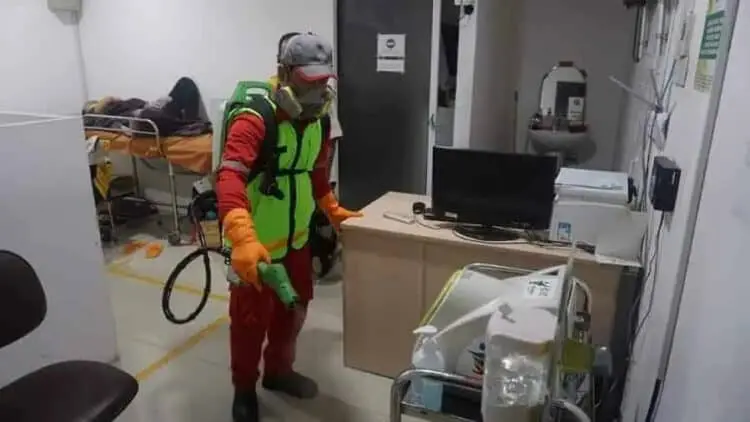 Cegah Virus Corona, Bandara Soetta Disemprot Disinfektan