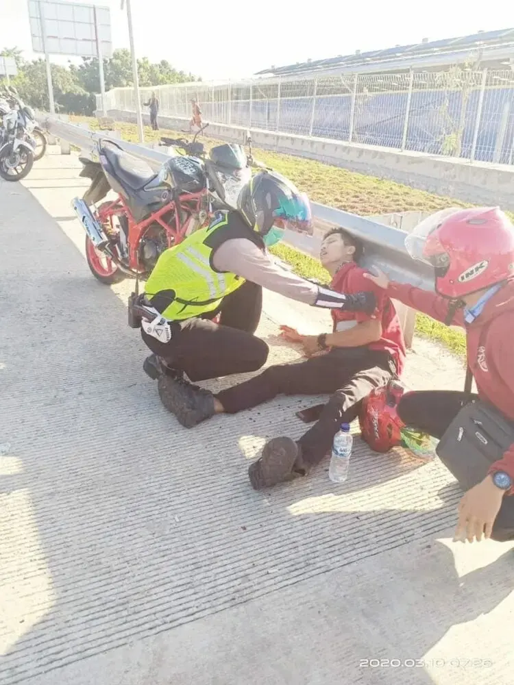Gara-gara Melawan Arus, Biker Tewas Tabrakan