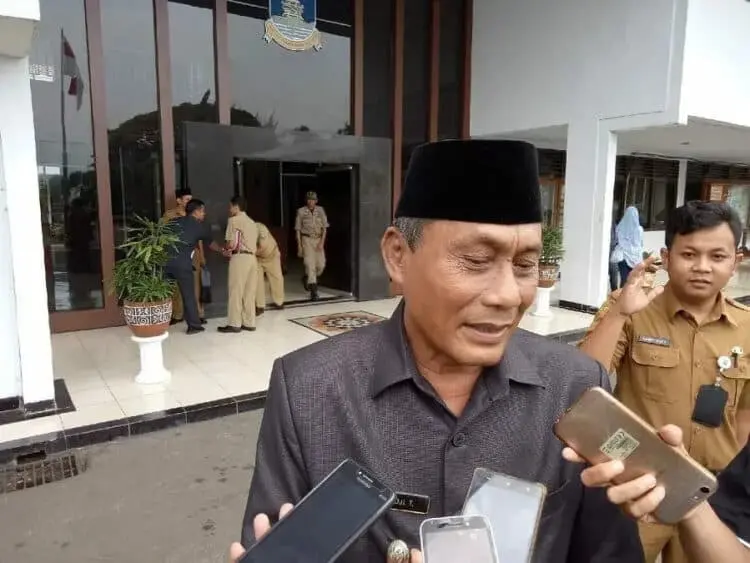 Kontak dengan Pasien Suspect Corona, Anak Wabup Serang Mengisolasi Diri