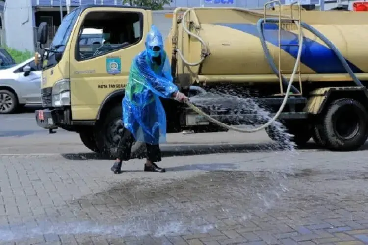 DLH Kota Tangerang Fokus Penyemprotan Disinfektan