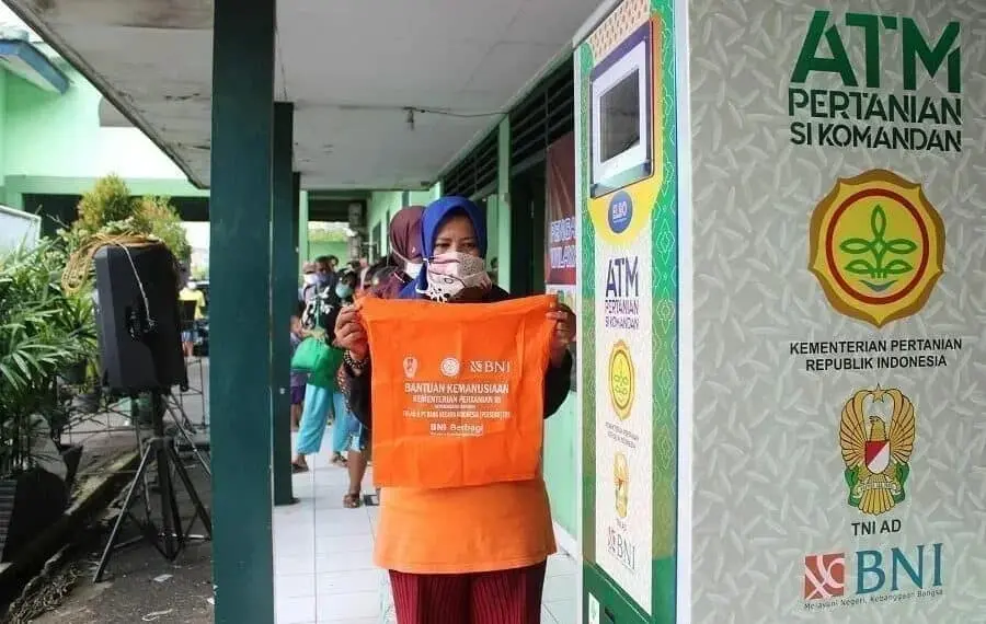 ATM Beras Gratis di Kodim 05/06 Tangerang
