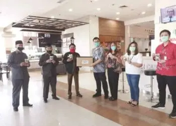 DPRD Kota Tangerang Sumbang Obat Herbal ke Dua Rumah Sakit
