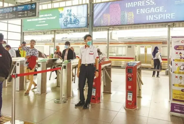 Jam Operasional KRL Tangerang Dipangkas