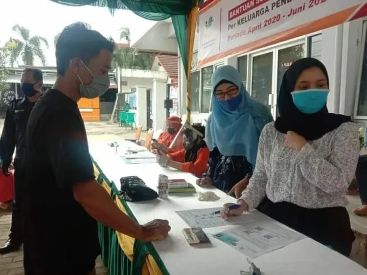 65.794‎ Warga Kabupaten Serang Terima Bansos Tunai Kemensos