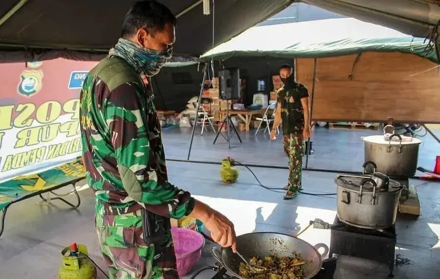 Dapur Umum TNI-Polri dan Pemkot Tangerang
