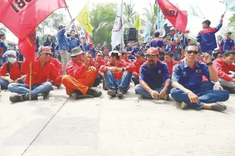 PT Chingluh Pasar Kemis Bakal PHK 1.500 Buruh