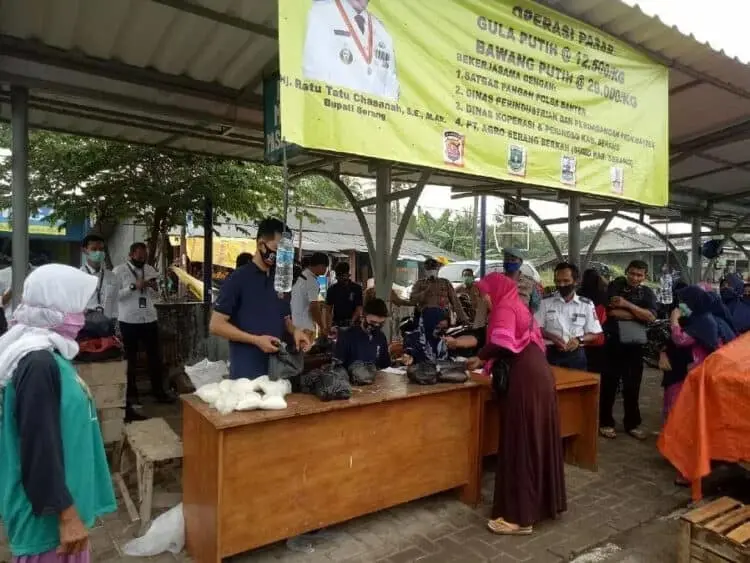 Harga Gula Pasir dan Bawang Putih Melonjak, Pemkab Serang Gelar Operasi Pasar