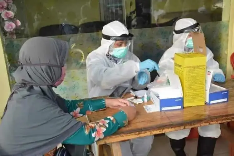 Sasar Warga Tak Bermasker, Puskesmas Tigaraksa Gelar Rapid Test Massal