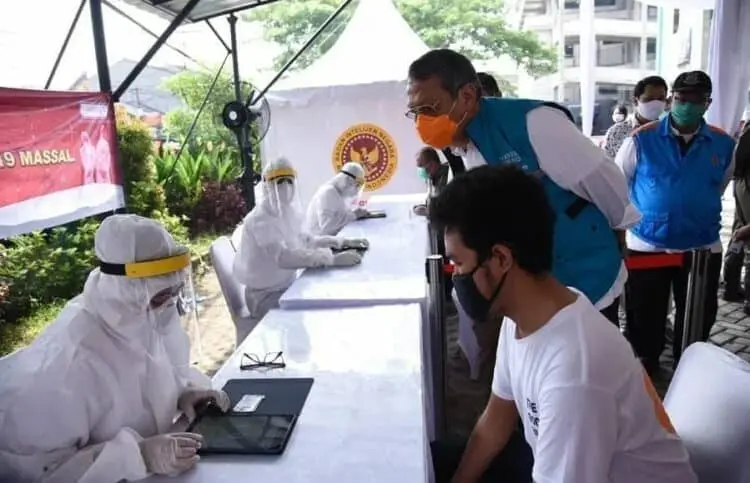 BIN Gelar Rapid Test di Pondok Aren, 16 Orang Positif Covid-19