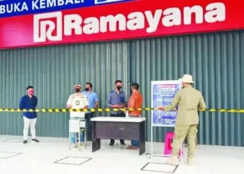 Langgar PSBB, Dua Supermarket di Kabupaten Tangerang Disegel