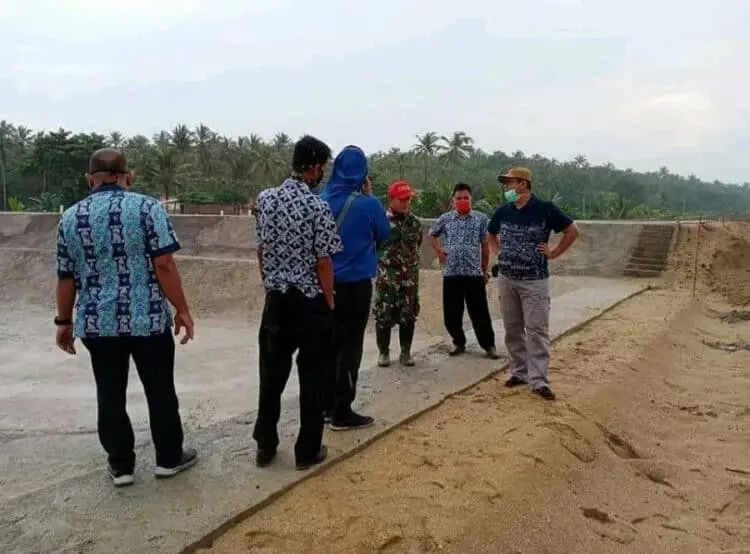 Diduga Belum Kantongi Izin, Pemkab Lebak Setop Pembangunan Tambak Udang