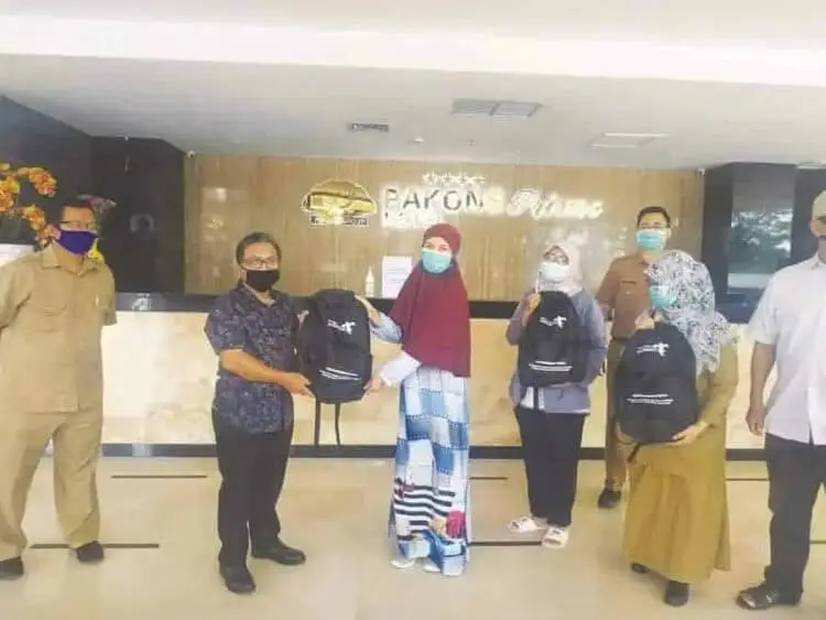 Baparekraf Pasok Vitamin untuk Tenaga Kesehatan