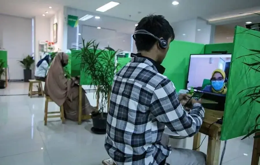 Layanan Tanpa Kontak Fisik