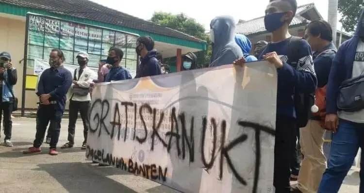 Mahaiswa UIN Banten Terima Tawaran Rektorat “Bersyarat”