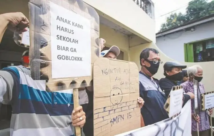 Komunikasi Tak Baik, Warga Protes Panitia PPDB
