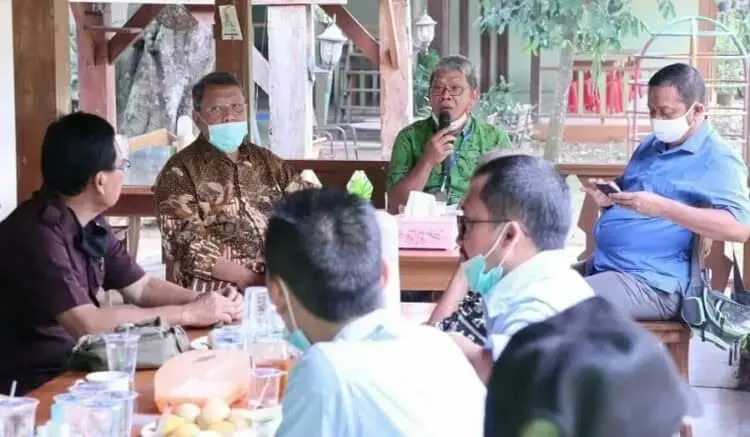 Benyamin Minta Industri dan Perdagangan Tetap Survive