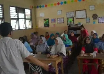 Belasan Ribu Masker Diproduksi untuk Siswa SD