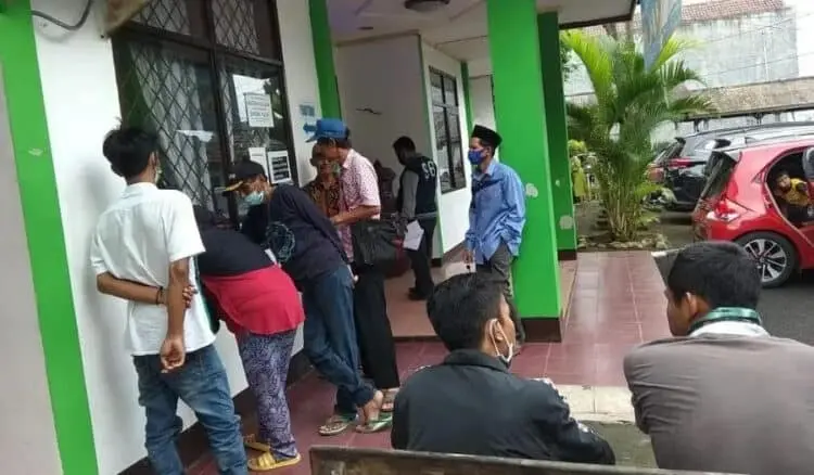 Pelayanan Daring UPT Dukcapil Kabupaten Serang Dinilai Lambat