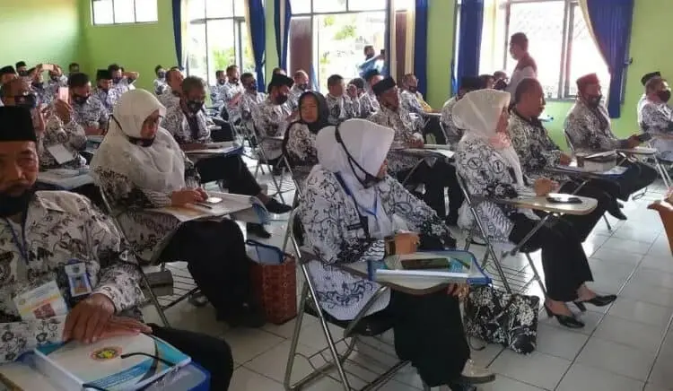 PGRI Pandeglang Pilih Ketua Baru, Irna: Jangan Gontok-gontokan