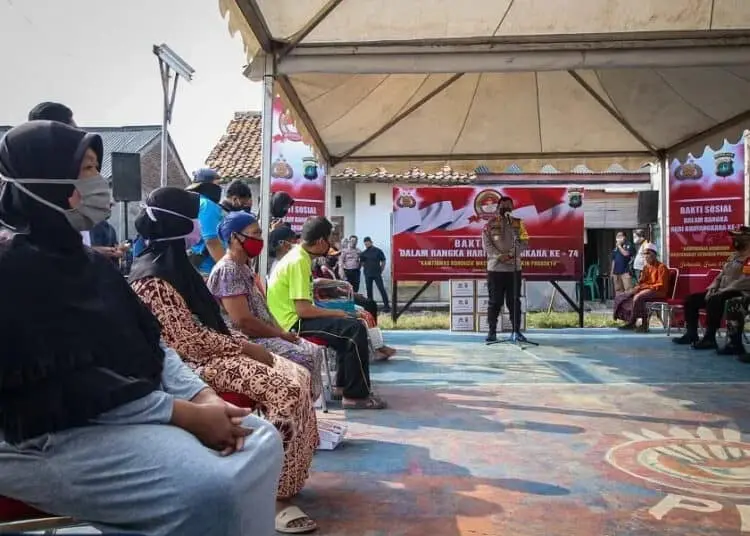 Polda Metro Jaya Salurkan Bantuan
