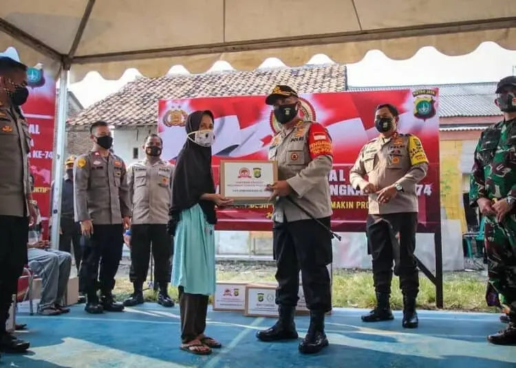 Polda Metro Jaya Salurkan Bantuan
