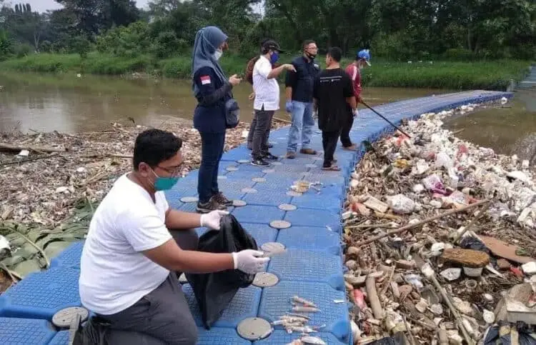 Perjuangan Relawan Pasca Longsornya TPA Cipeucang, Sehari Bisa Angkut 1 Ton Sampah