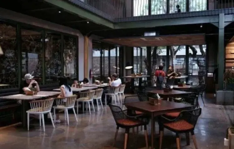 Pemkot Tangsel Izinkan Restoran dan UMKM Buka Layanan Makan di Tempat