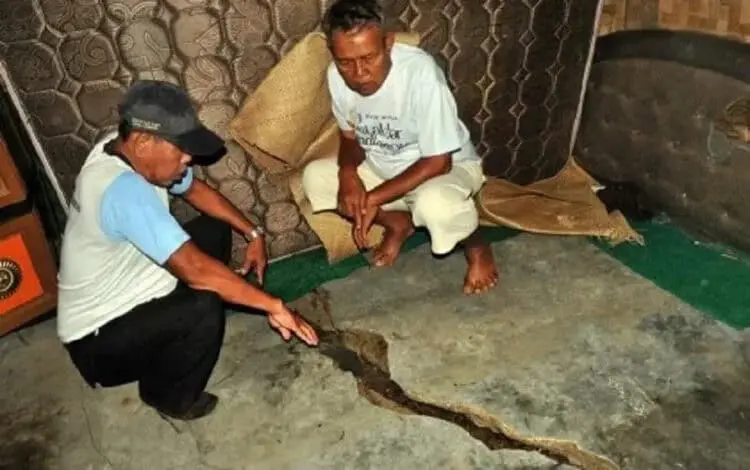 Dampak Tanah Bergerak, 42 KK di Jampang Minta Direlokasi