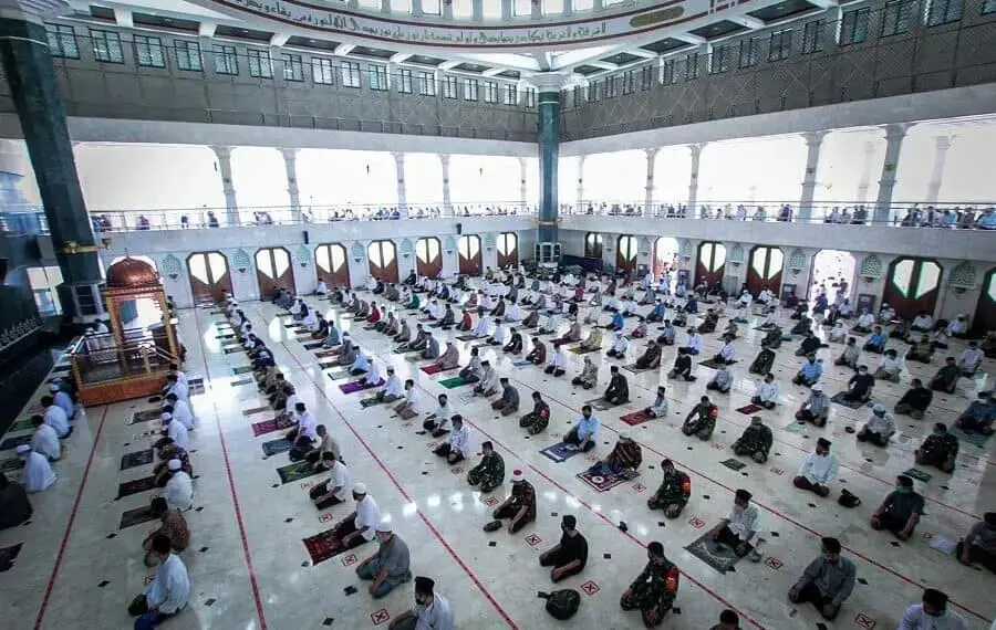 Salat Jumat “Perdana” di Masjid Al-Amjad Tigaraksa