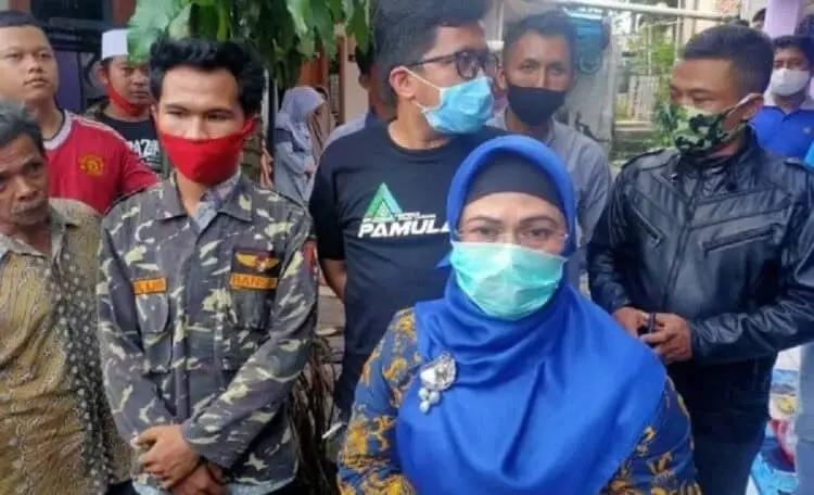 Sambangi Keluarga Korban Perkosaan, Ini yang Diminta Siti Nur Azizah