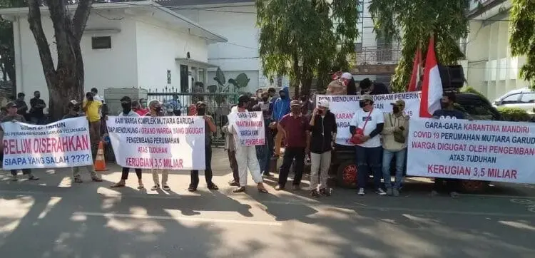 Tutup Akses Perumahan, Warga Digugat Rp 3,5 Miliar
