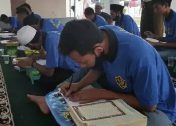 Warga Binaan Lapas Lebak Dilatih Seni Kaligrafi