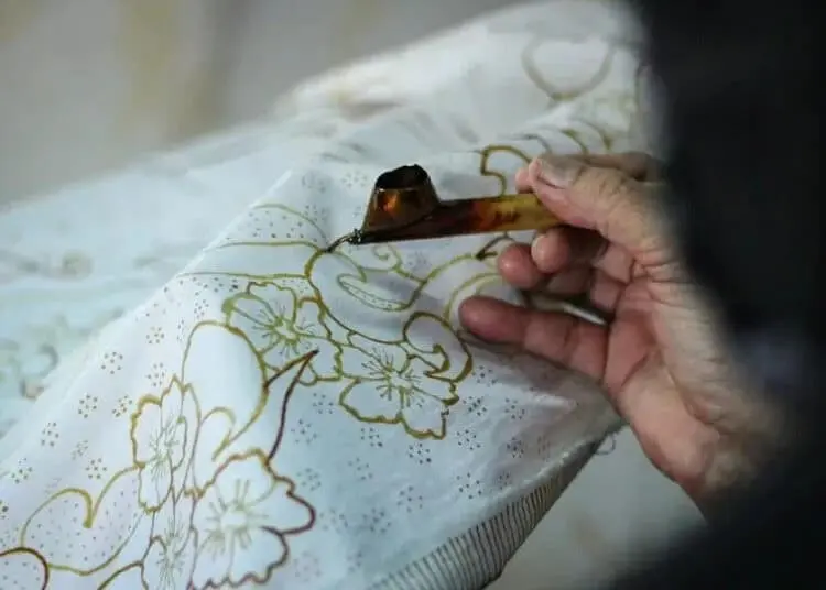 Pengrajin Batik Khas Tangerang Beroperasi Lagi
