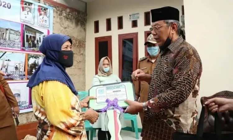 Meski Pandemi, Pemkot Tangsel Tetap Lakukan Bedah Rumah