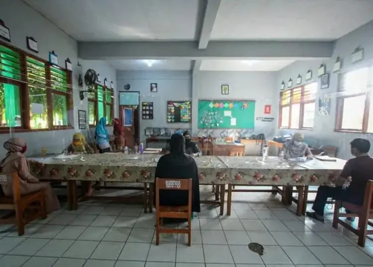 Hari Pertama Masuk Sekolah