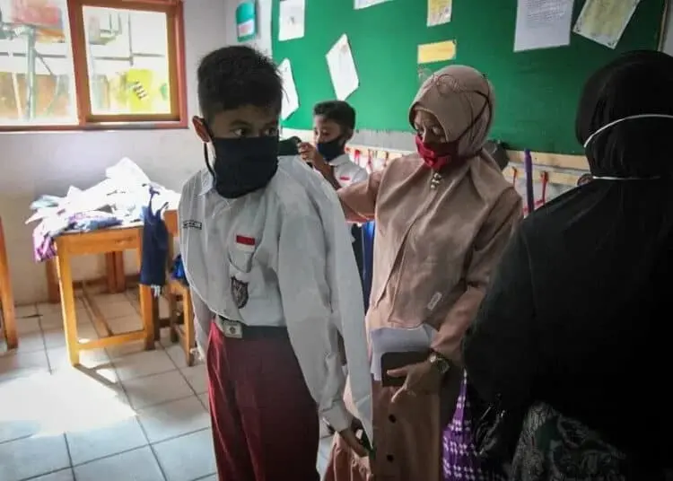 Hari Pertama Masuk Sekolah