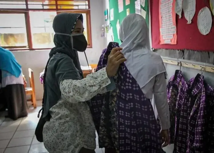 Hari Pertama Masuk Sekolah