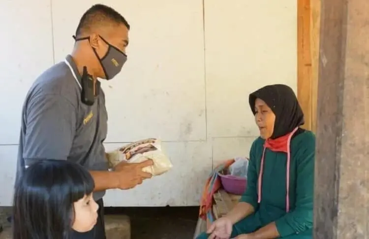 Kapolres Pandeglang Kembali Sebar Sembako